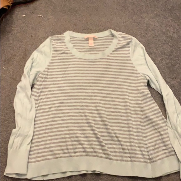 Victoria's Secret Sweaters - Victoria secret swingtop sweater size M